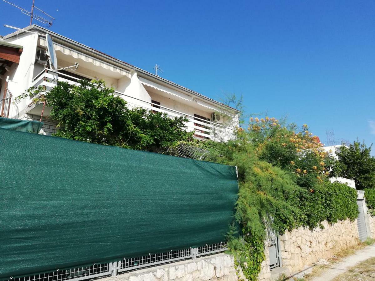Apartment Gordana Trogir Exterior photo